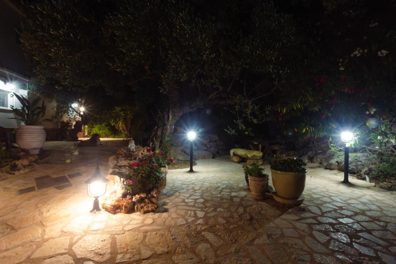 Appartement In Olive Groove House Peloponnesos Western Mani Kalianeika Ngoại thất bức ảnh