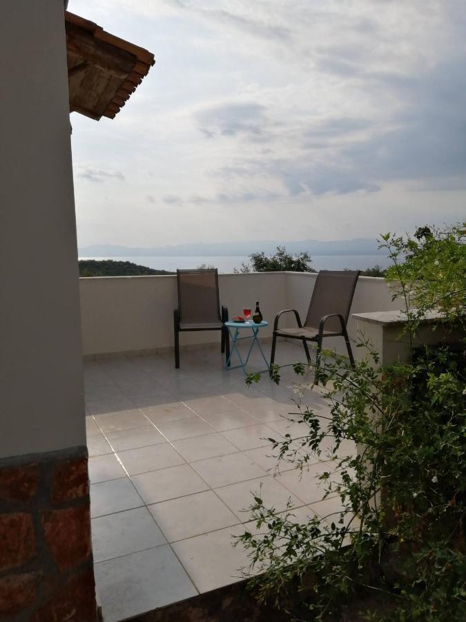 Appartement In Olive Groove House Peloponnesos Western Mani Kalianeika Ngoại thất bức ảnh